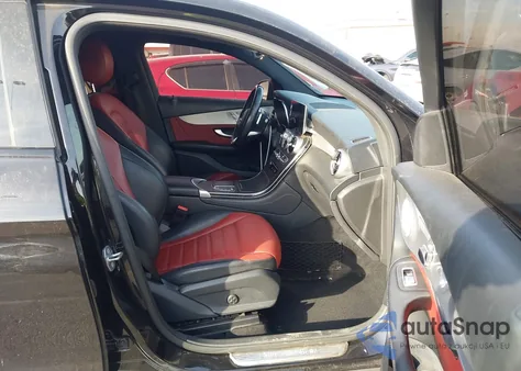 2020 Mercedes-Benz Glc 300 Coupe 4Matic z USA, uszkodzony, nr VIN W1N0J8EB1LF762219